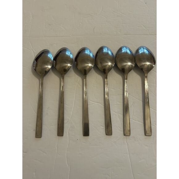 Vintage Customcraft Fluer De Lis Set Of 6 Soup/Dinner Spoon Stainless Flatware - Picture 4 of 7